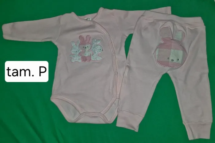 Roupinhas lindas bebê 0 a 6 meses