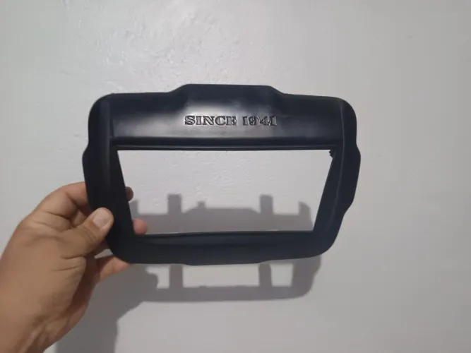 Moldura multimídia 2din Renegade