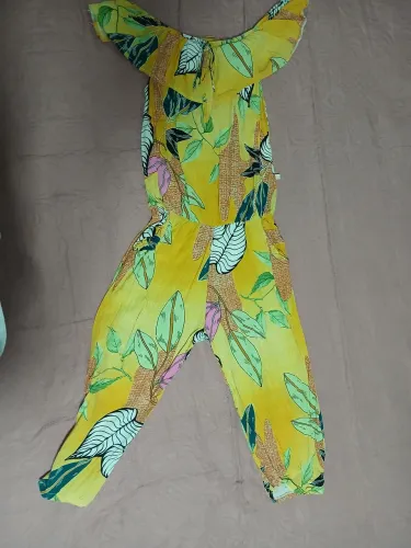 Macacão Floral