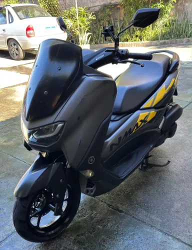 NMAX CONECT SE