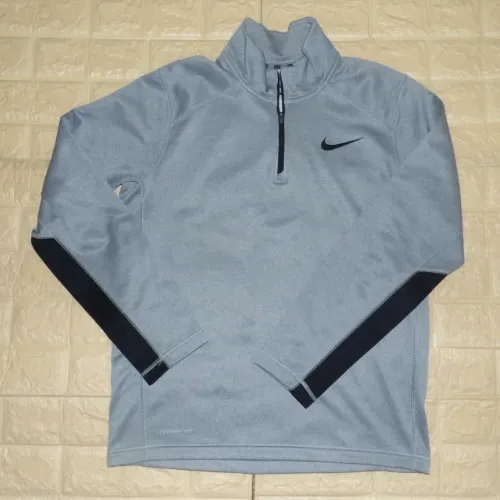 Jaqueta Nike original tamanho P therma-fit