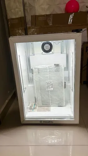 Freezer expositor 97L