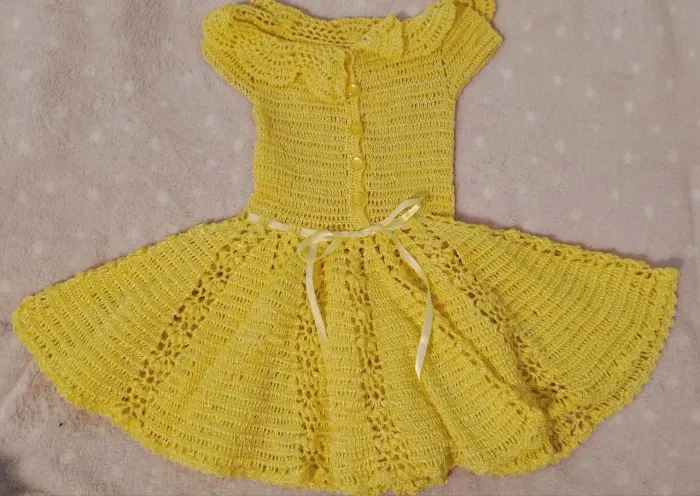 Vestido Crochê, veste até 1 ano e 5 