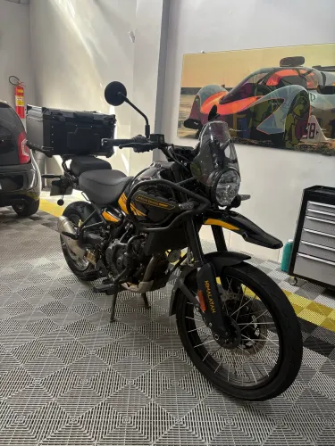 ROYAL ENFILD HIMALAYAN 450 