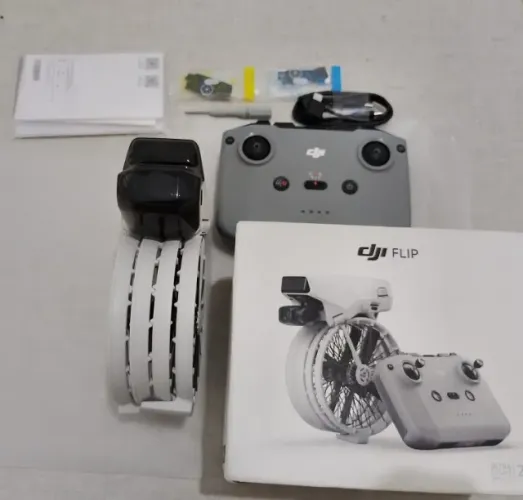 Drone DJI Flip Standard Sem Tela BR, 4K, 60 FPS, Sensor CMOS, Até 50 min de voo