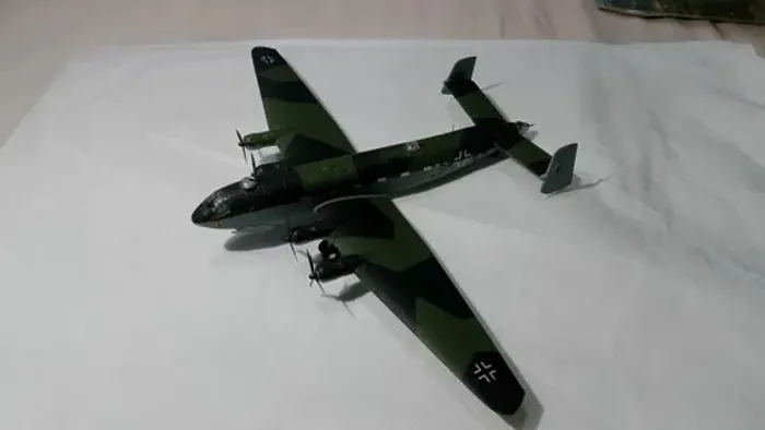 Miniatura Avião Bombardeiro Junkers Ju 290 A-5