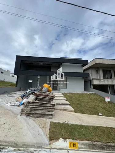 Casa de Condomínio com 3 quartos, Condomínio Vila Verona, Sorocaba - R$ 1.5 mi,