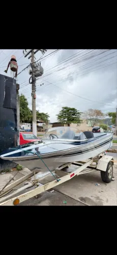 Lanchinha 25 HP trocogaiola trilha ou egua QM registrada ou quadriciclo honda