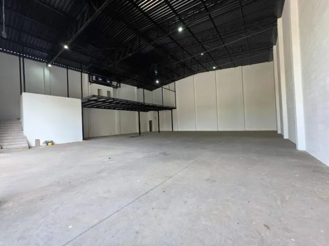Salão para alugar, 510 m² por R$ 15.250,00/mês - Castelinho - Piracicaba/SP