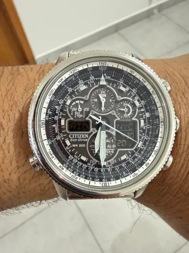 Relogio Citizen Jy8030-83e Navihawk Eco-drive