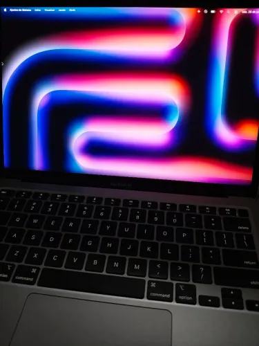 MacBook air M1