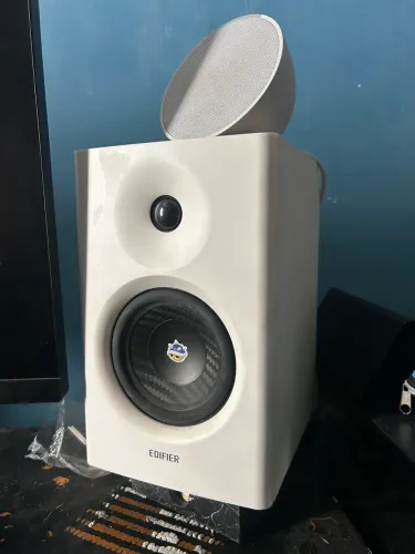 Monitores de audio edifier mr4