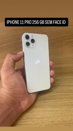 Vendo ou troco! iPhone 11 Pro 256 gigas sem Face ID