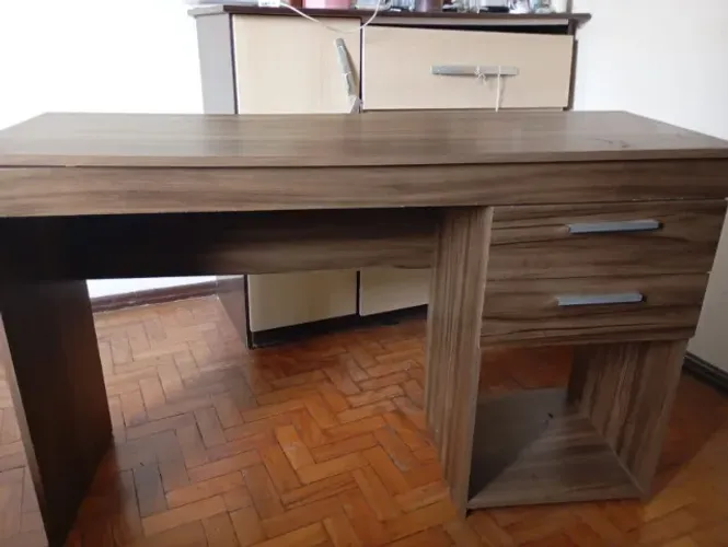 Mesa Escritório Escrivaninha com 2 Gavetas Nogueira