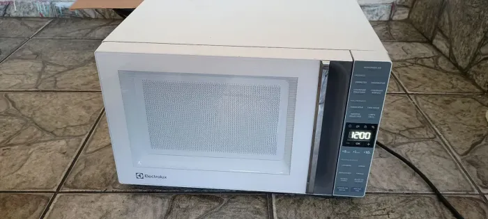 Microondas Electrolux 36 litros 127v