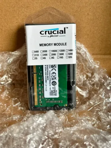 CRUCIAL 8 GB DDR4 Memória RAM 3200Hz LACRADO ! NOVO