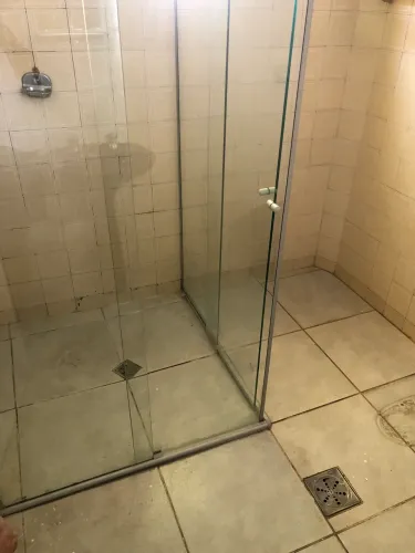 Vendo casa primeiro pavimento com 120 m2