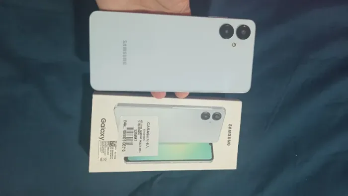 Samsung galaxy a 06 128 gigas branco usado estado de novo 10 meses de uso