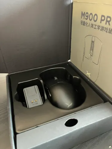 Delux M900 PRO com DOCK de carregamento 