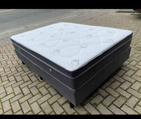 - Vendo "CAMA em MOLAS _ Confortflex ( Nova de fábrica)
