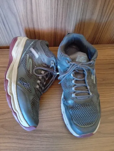 Tênis Skechers 39 unissex