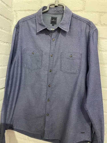 Vende-se camisa social Siberian