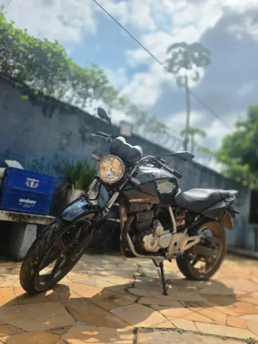 Twitter Cbx250 2005