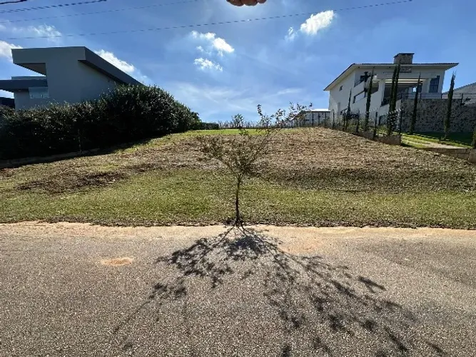 Terreno no Condomínio Dacha - 1100 metros 