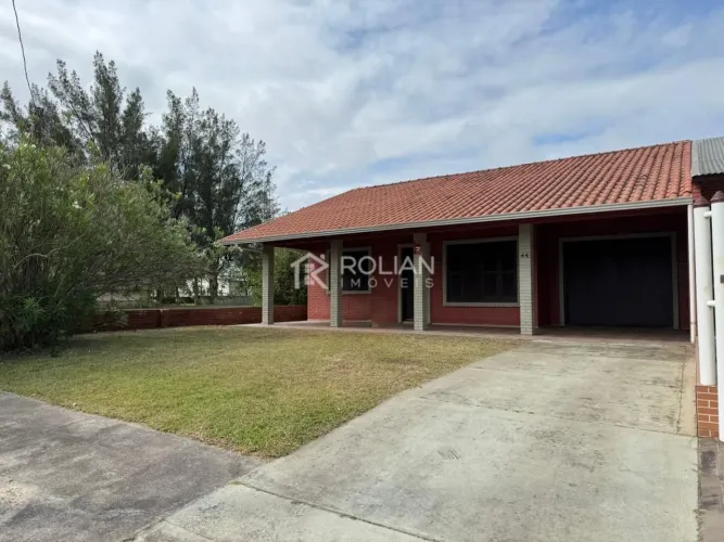 Casa Areias Brancas em Arroio do Sal/RS Cód 3132