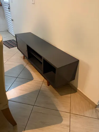 Rack retrô moderno semi novo