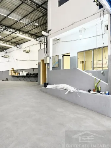 GALPÃO COMERCIAL 350M NO CAMBUCI