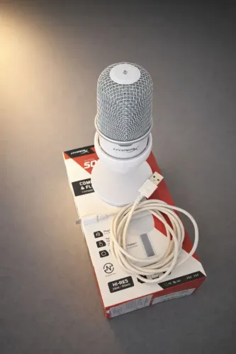 MICROFONE HYPERX SOLOCAST 