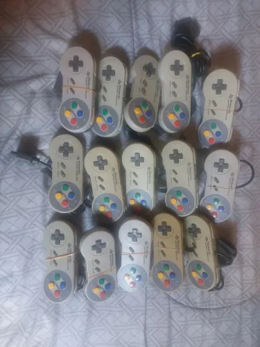 CONTROLES DE SUPER FAMICOM