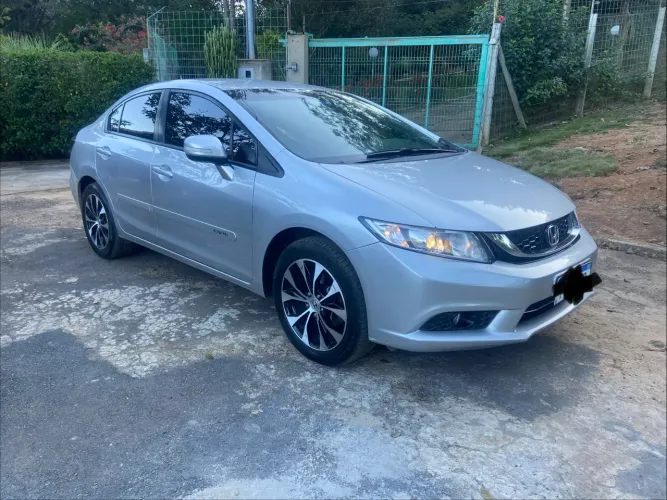 Honda Civic Sedan LXR 2.0 Flexone 16V Aut. 4P 2015