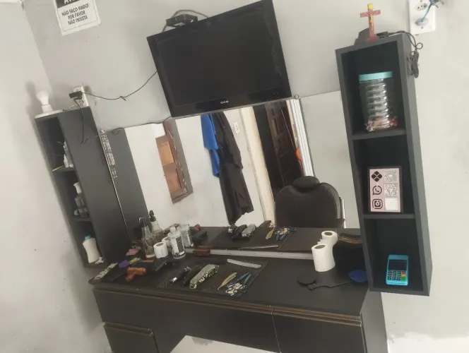 Vendo bancada para barbearia 