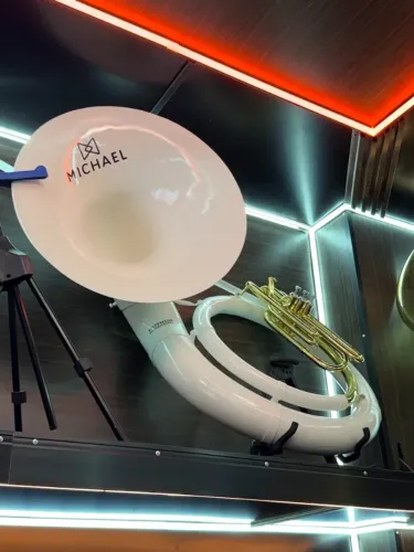 Sousafone De Fibra Bb Michael Wsffm85nx Orquestra sinfonica Prosperar estojo luxo termico