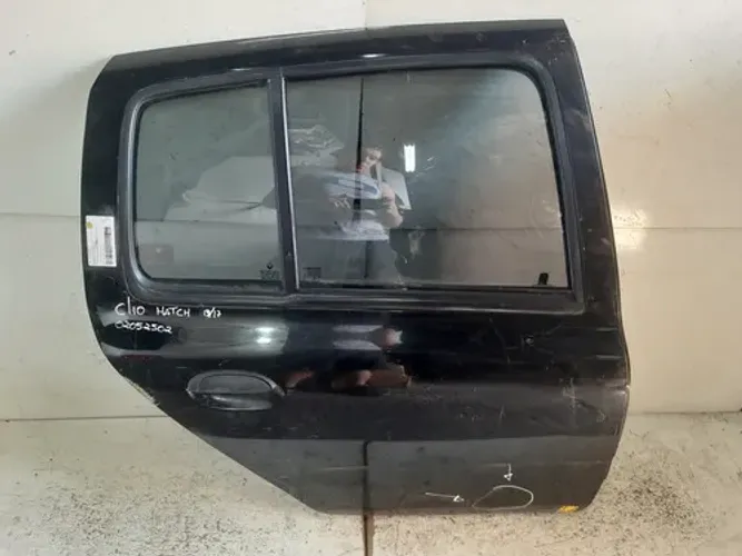 Porta Traseira Direita Clio Hatch 2013 2014 A 2017 02052502 Direito