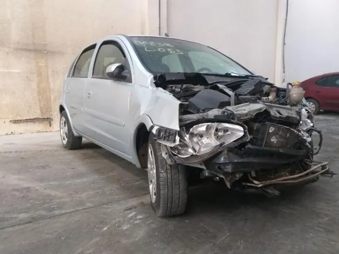 Corsa Hatch 1.4 (2008) - Peças