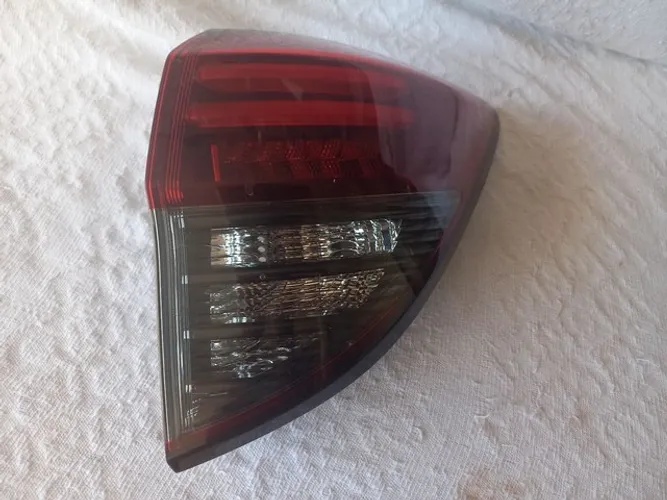 Lanterna Honda Hr-v C/ led 18/19 LD fumer