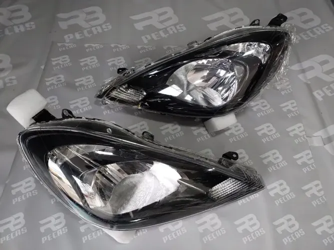 Farol máscara negra Honda New Fit 13/14 novos 