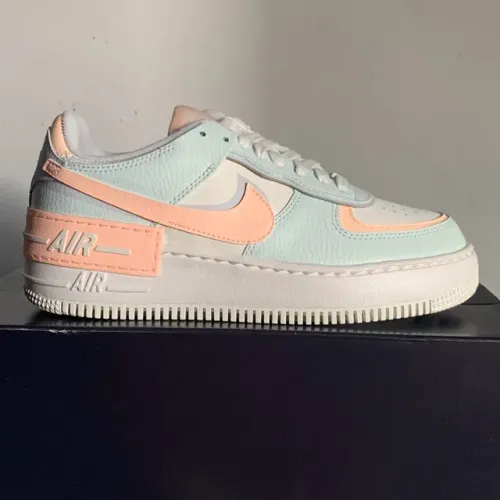 AIR FORCE 1 SHADOW BARELY GREEN TAM. 35BR, 37BR E 40BR