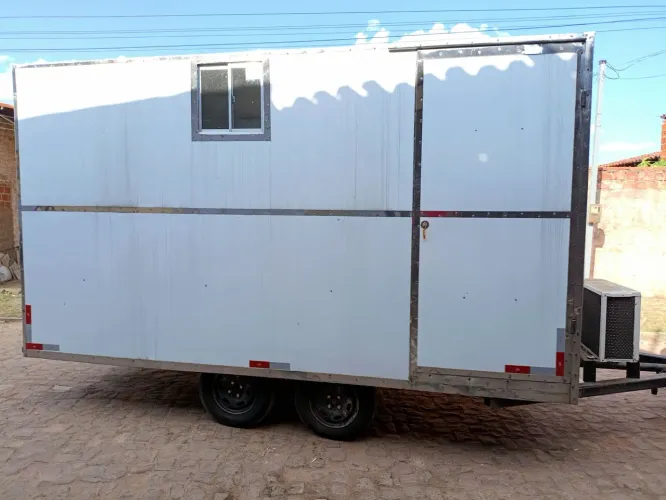 Vendo trailer