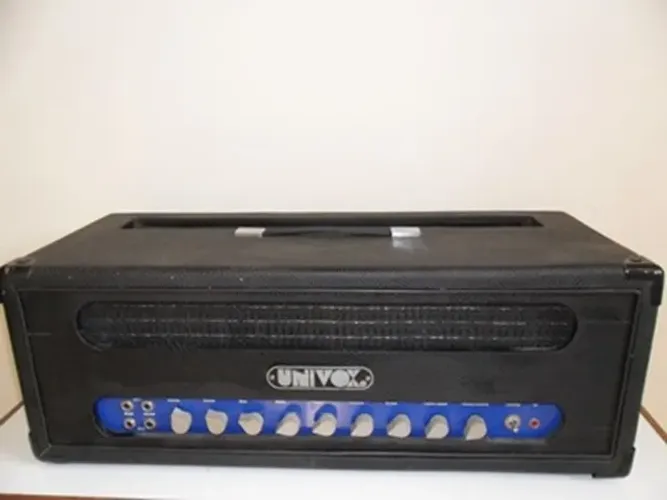 Amplificador Univox U.S.A - Mod. Jeff Beck - Valvulado, Vintage.