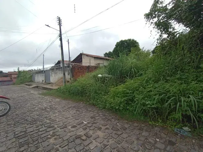 RUA TENENTE TADEU 3494 - BAIRRO: SANTO ANTÔNIO