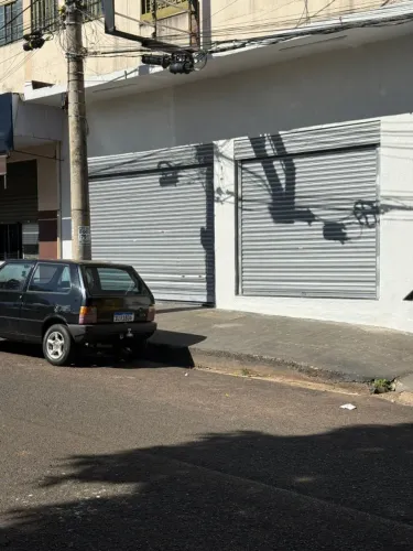 Imóvel comercial no Bairro Marta Helena , em estado de novo