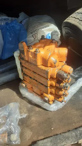 Comando hidráulico 4 vias