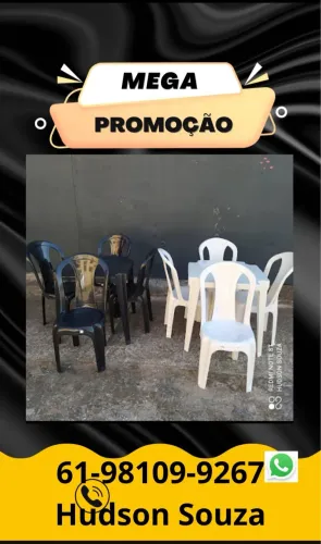 Jogo de mesa com cadeiras de plástico Direto da Fábrica