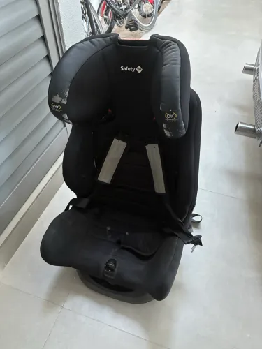 DUAS Cadeirinhas de bebê