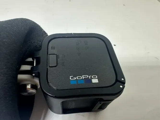 Gopro Hero 4 + Acessorios ( sem cartao de memoria)