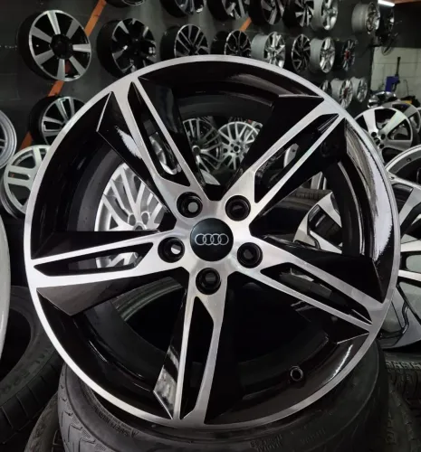 Jogo de rodas Audi Q3 aro 18 5x112